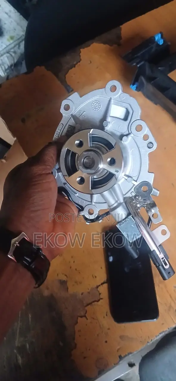 Electrical Water Pump for Range Rover Vogue 2013-17, Sport 2014-17