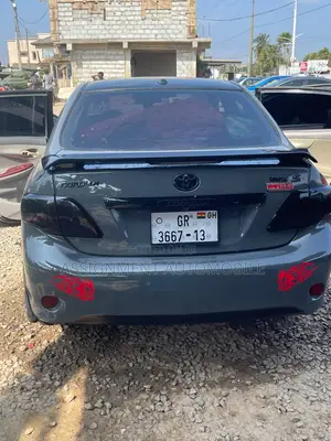 Toyota Corolla 2009 Gray