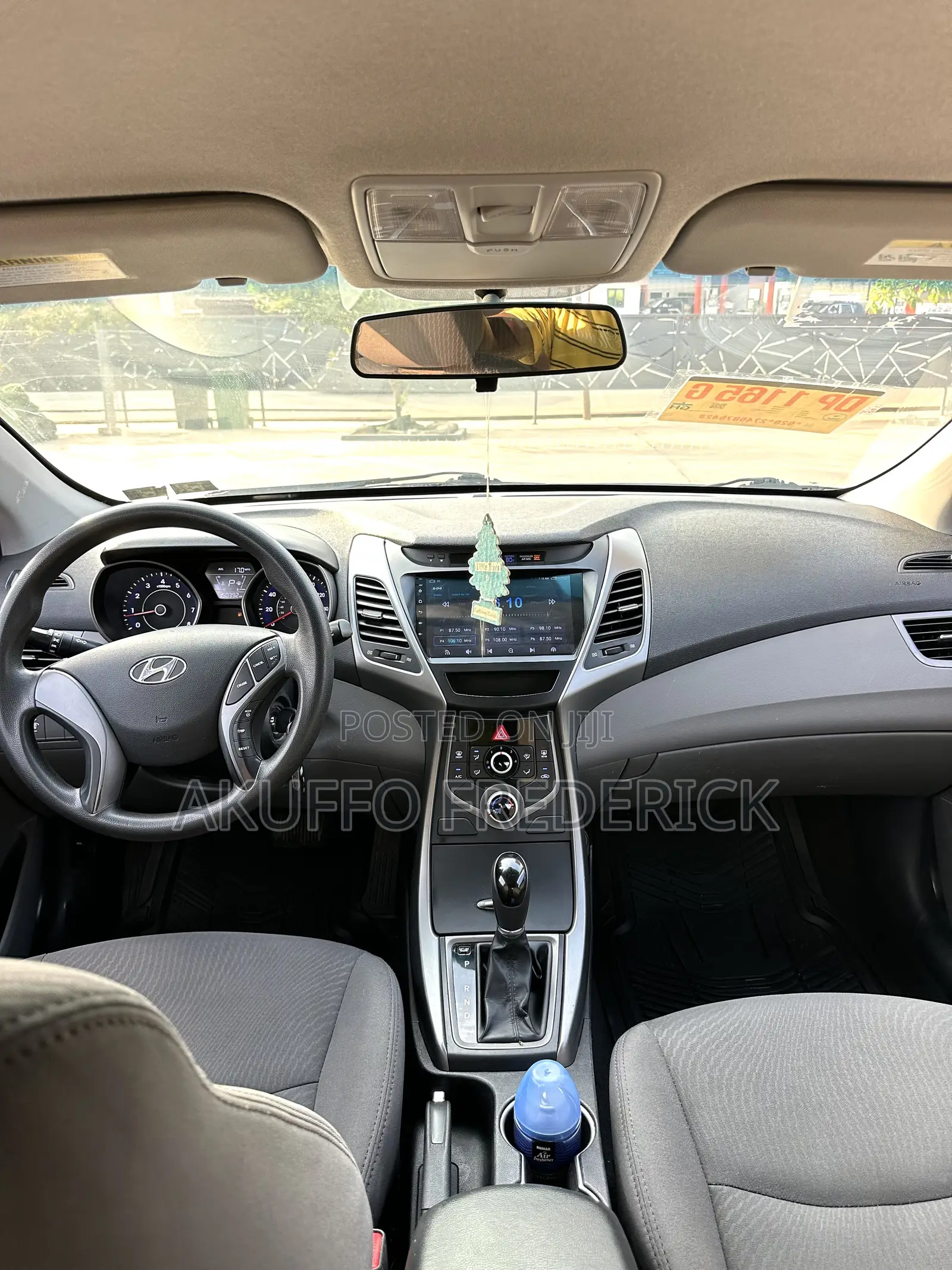 Hyundai Elantra Limited Sedan FWD (1.8L 4cyl 6A) 2016 Silver