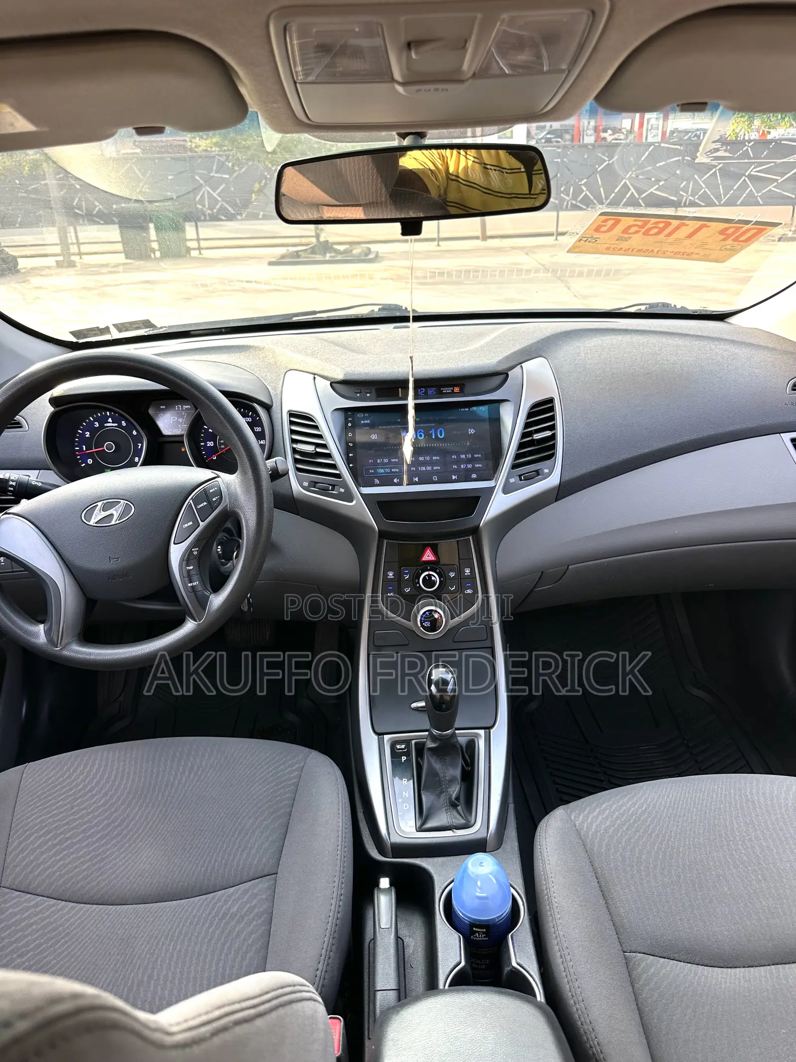 Hyundai Elantra Limited Sedan FWD (1.8L 4cyl 6A) 2016 Silver