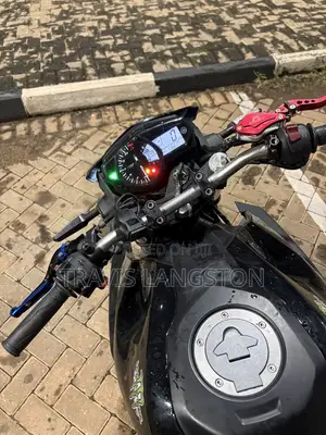 Yamaha 2019 Black