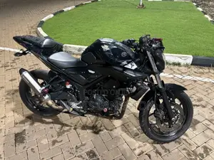 Yamaha 2019 Black