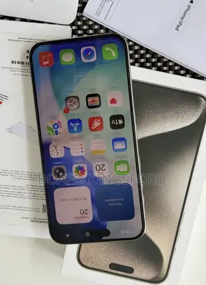 New Apple iPhone 15 Pro Max 512 GB Silver