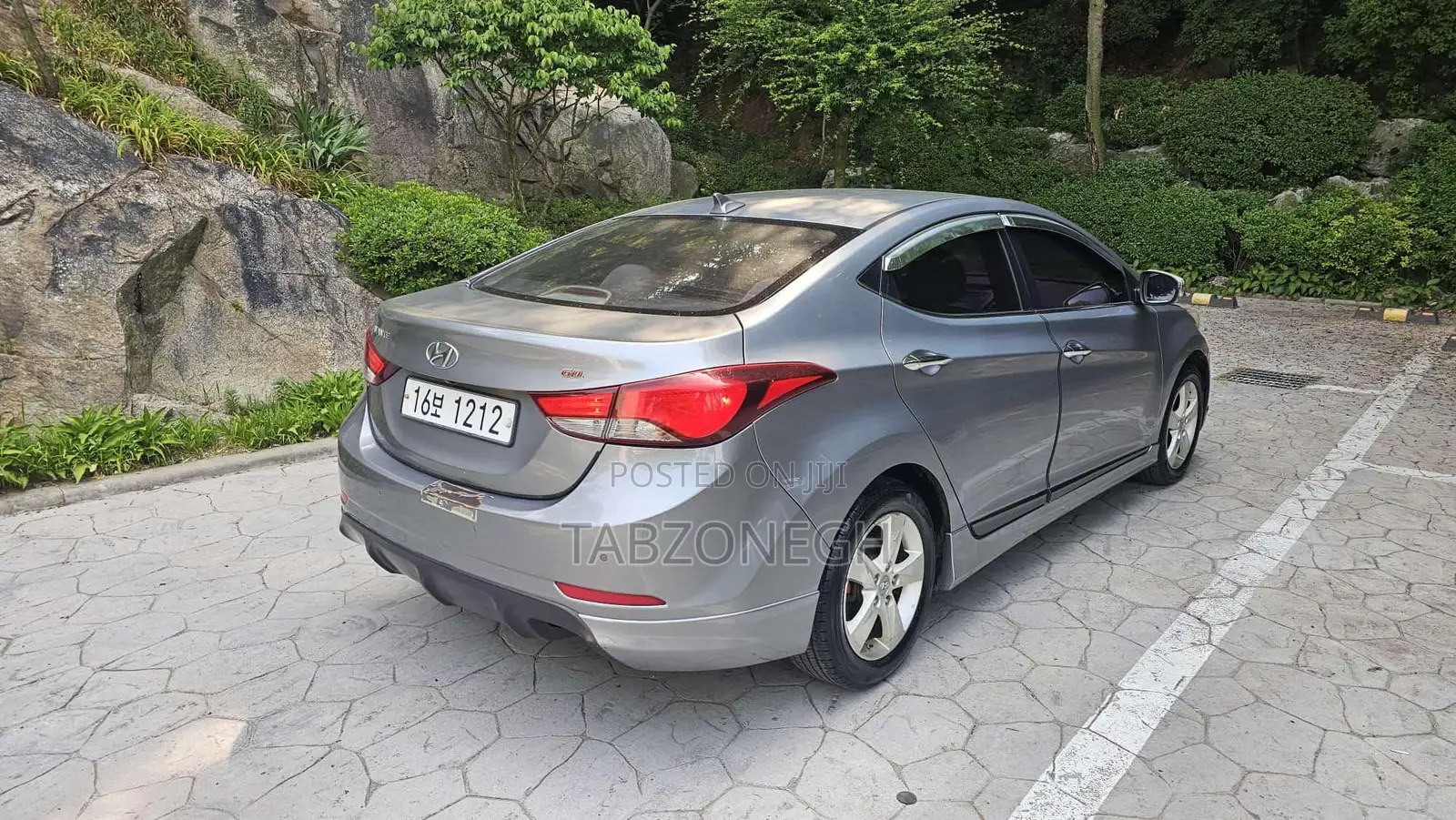 Hyundai Avante 2015 Silver