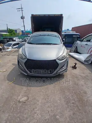 Hyundai Avante 2015 Silver