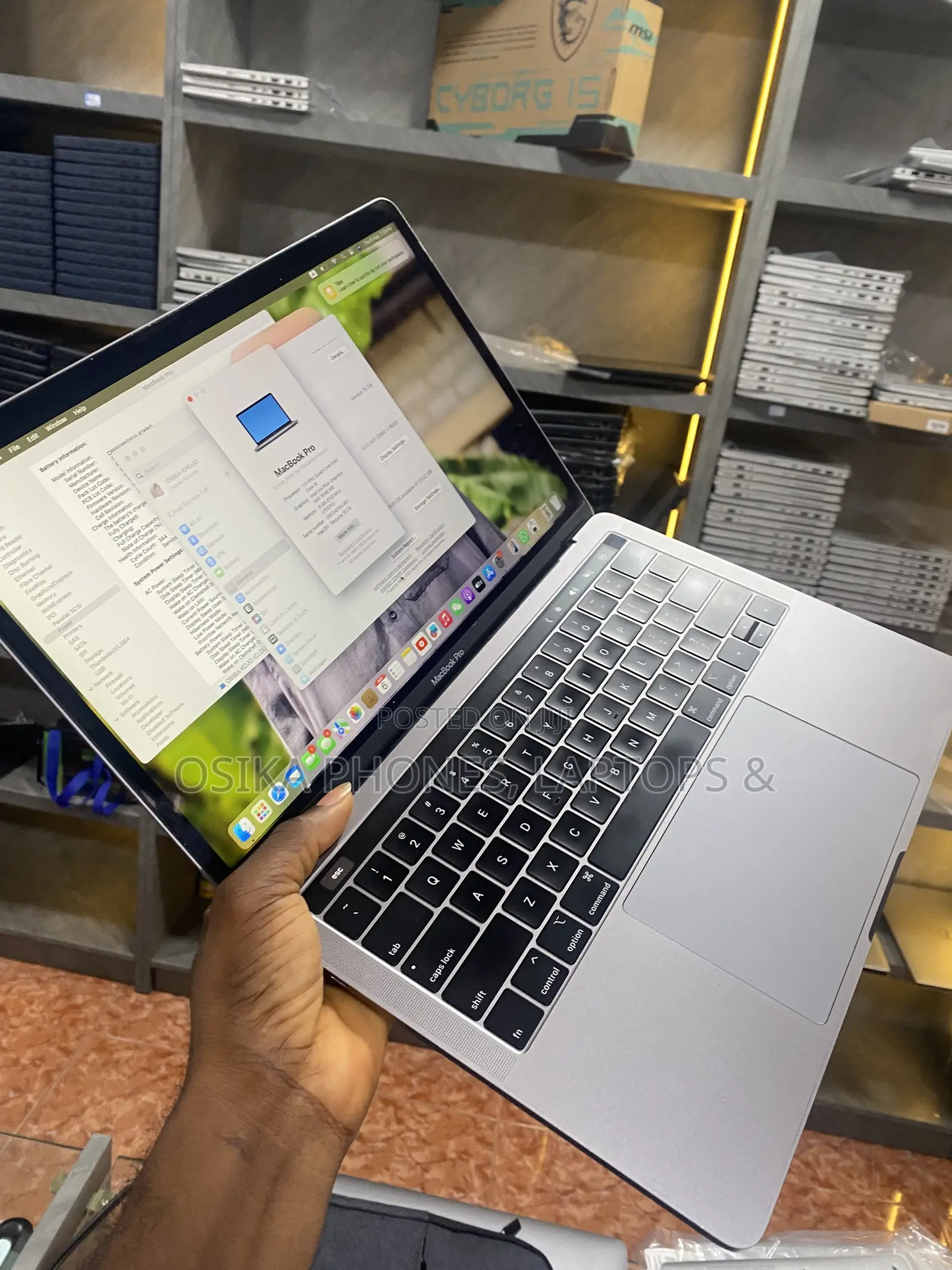 Laptop Apple MacBook Pro 8GB Intel Core i5 SSD 128GB