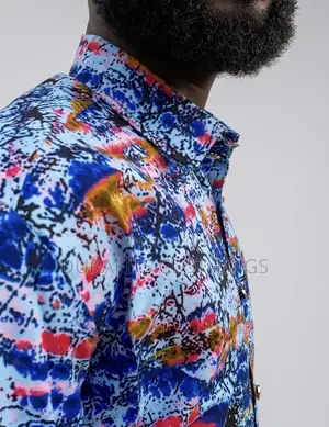 Men’s Vibrant African Batik Print Short-Sleeve Shirt
