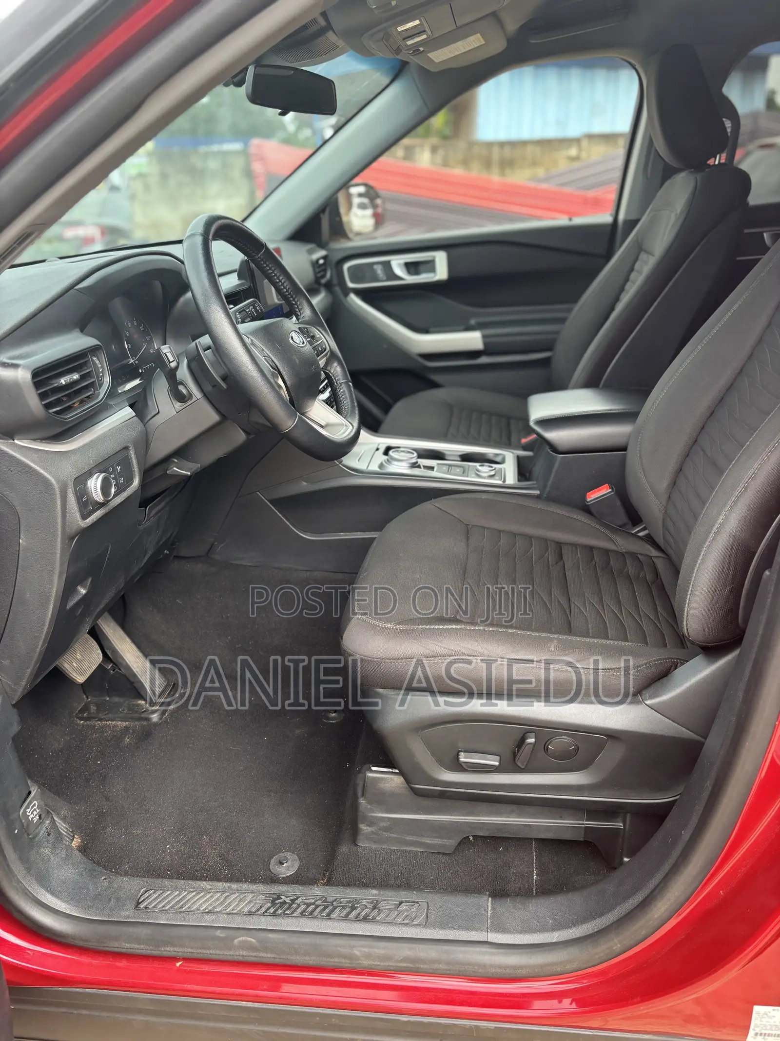 Ford Explorer XLT 4x4 2020 Red
