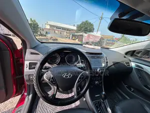 Hyundai Elantra 2015 Red