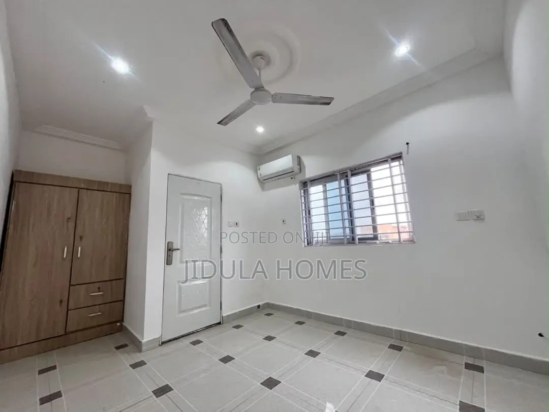 2bdrm Apartment in West Trassaco, School Junction for rent
