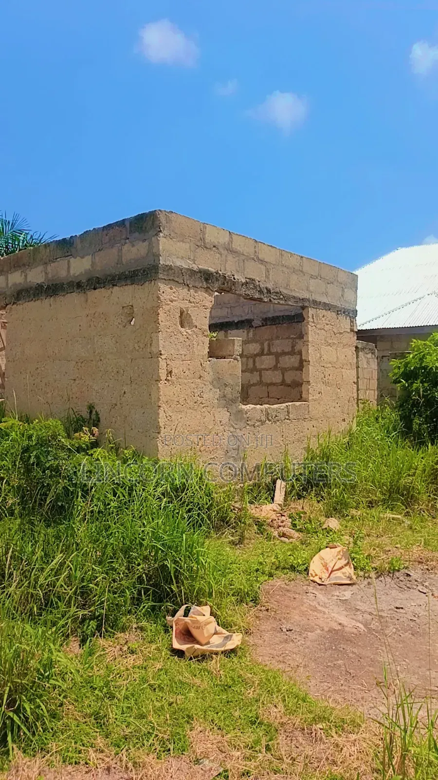 Uncompleted Two Bedrooms on Half Plot. Loc:antoa Krobo