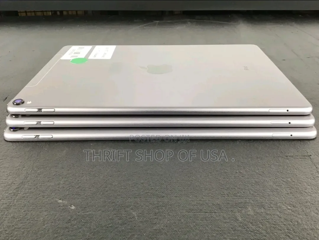 Apple iPad Pro 10.5 (2017) 256 GB Gray