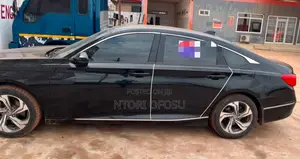 Honda Accord Sport 2.0T 2018 Black