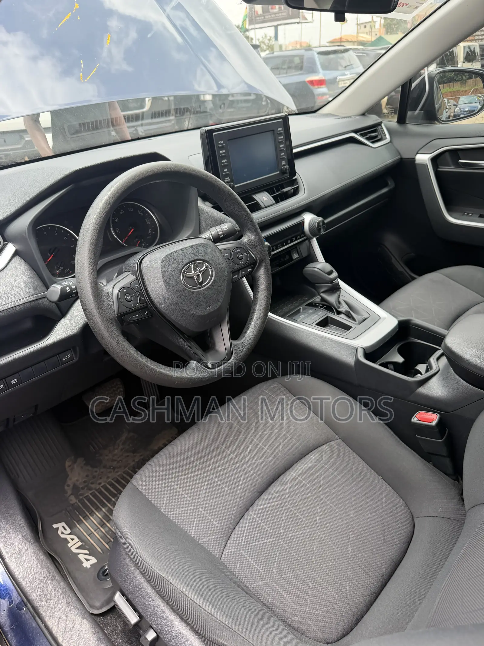 Toyota RAV4 XLE AWD 2019 Blue