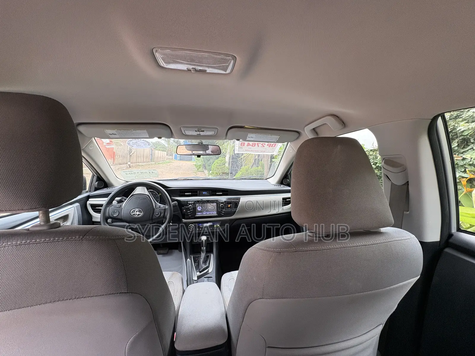 Toyota Corolla LE Eco 4dr Sedan (1.8L 4cyl CVT) 2016 Silver