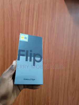 New Samsung Galaxy Z Flip4 512 GB Gray