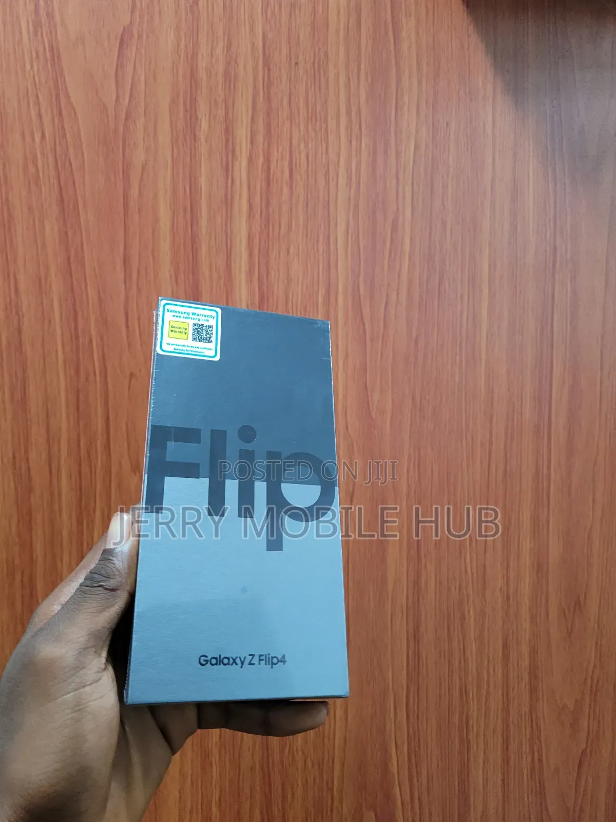 New Samsung Galaxy Z Flip4 512 GB Gray