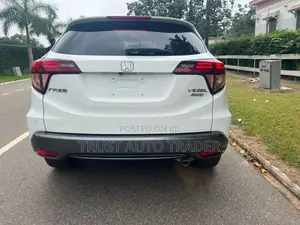 Honda Vezel 1.5 4WD 2016 White