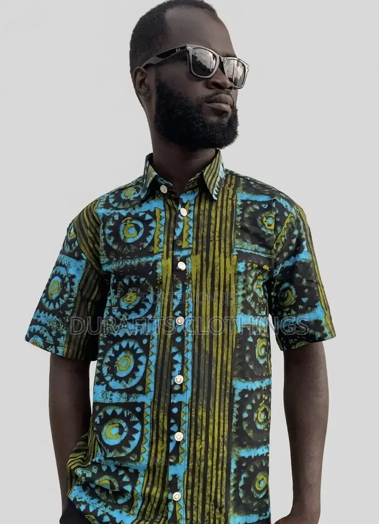 Men’s Tribal Geometric Batik Short-Sleeve S