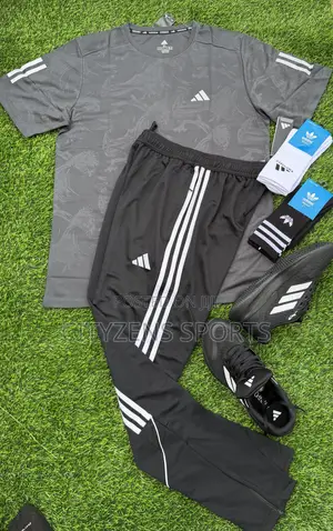Adidas Trainers Combo