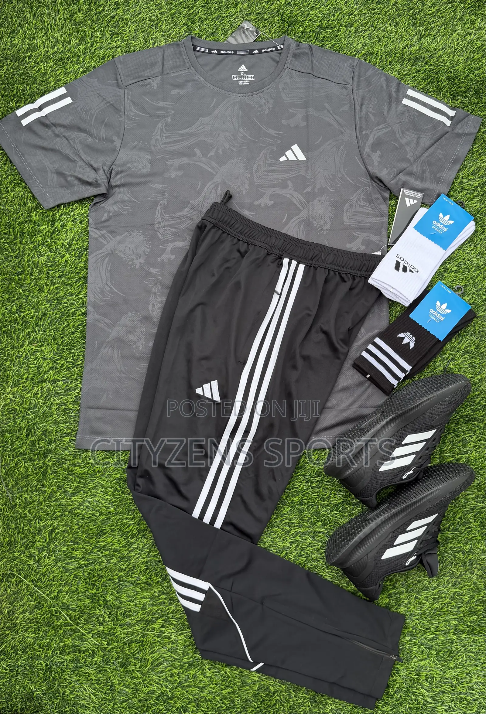 Adidas Trainers Combo