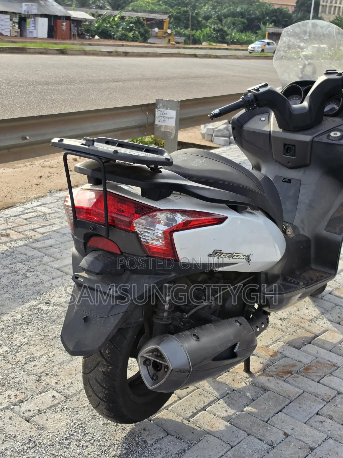 Kymco 2015 White