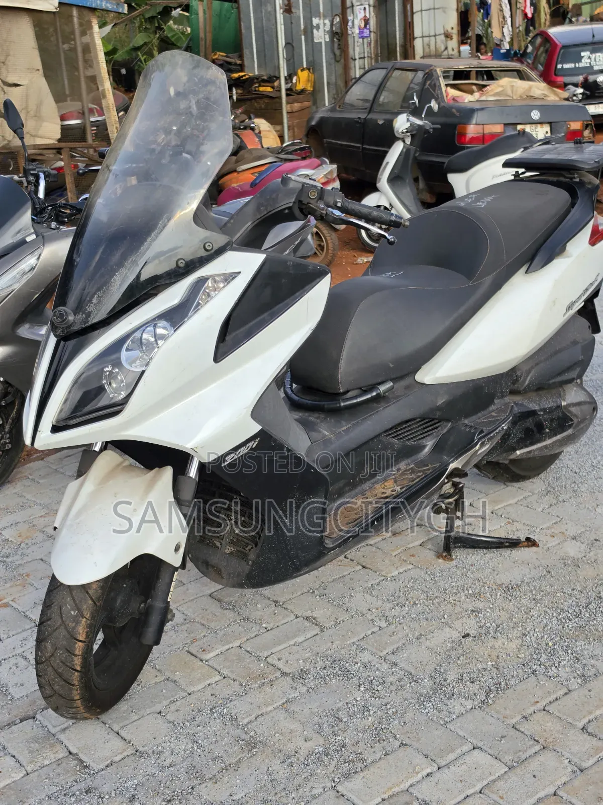 Kymco 2015 White