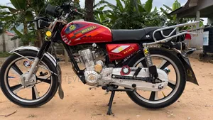 Royal RY125 2025 Red