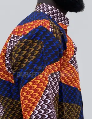 Men’s Feather Wave African Print Short-Sleeve Shirt