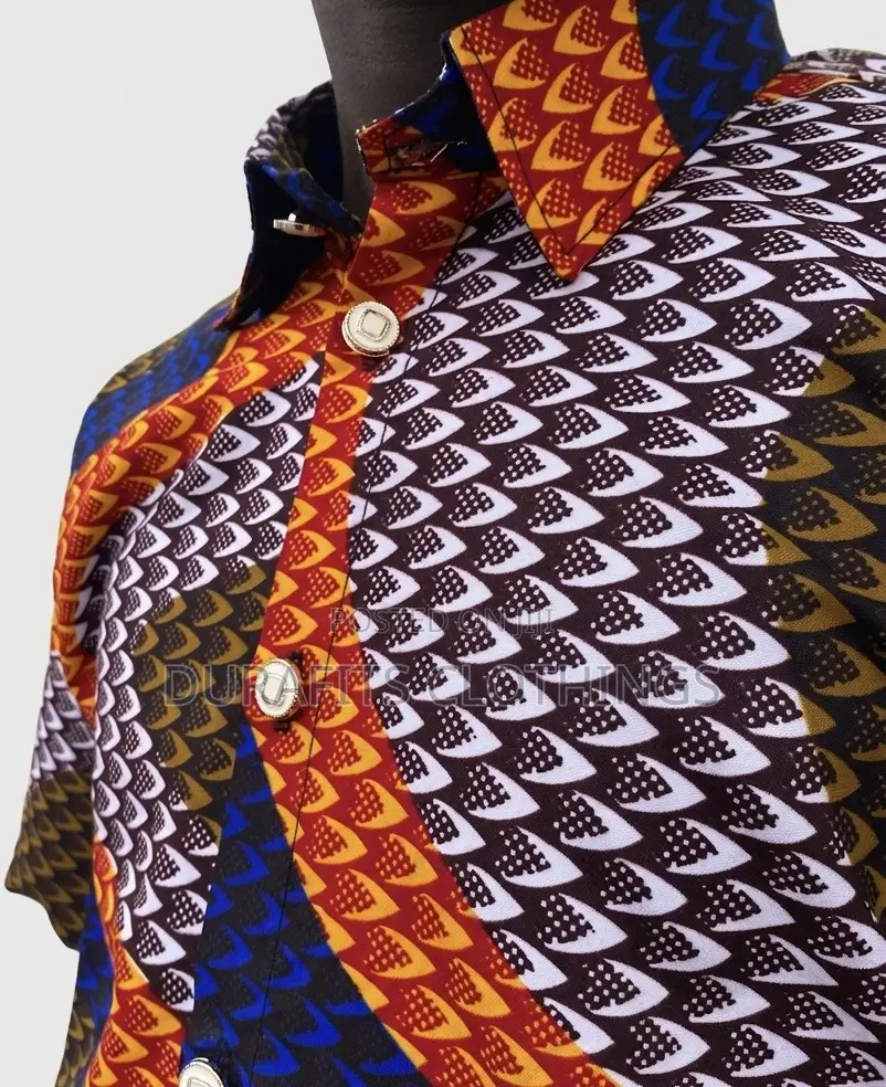 Men’s Feather Wave African Print Short-Sleeve Shirt