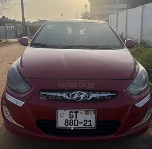 Hyundai Accent 2012 Brown