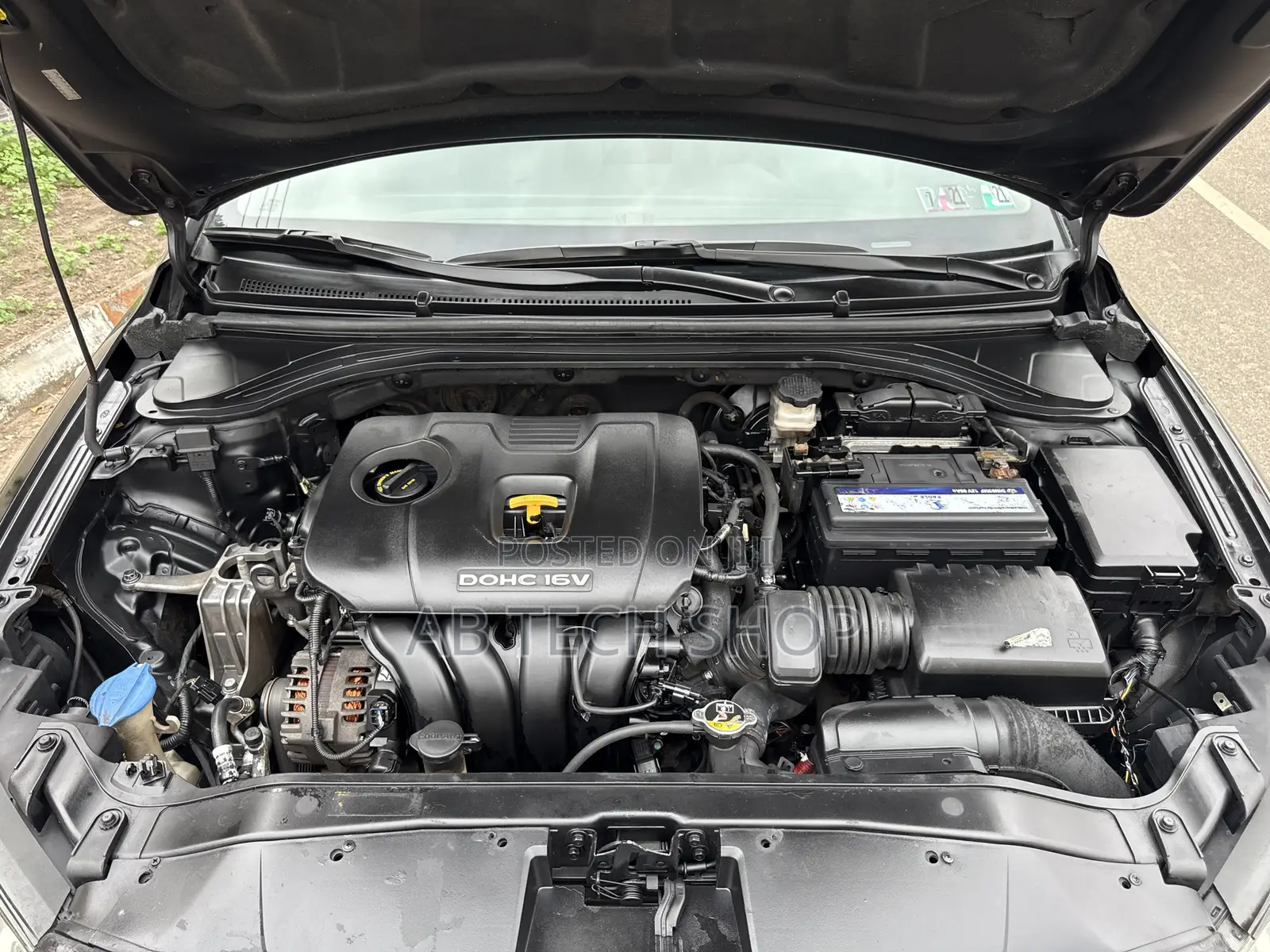 Hyundai Elantra Sport Sedan FWD (1.6L 4cyl 6M) 2017 Black