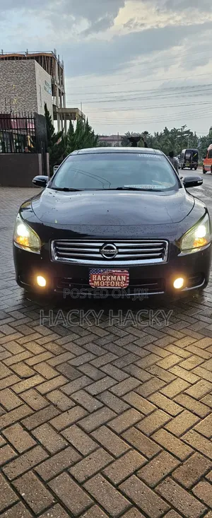 Nissan Maxima 2015 Black