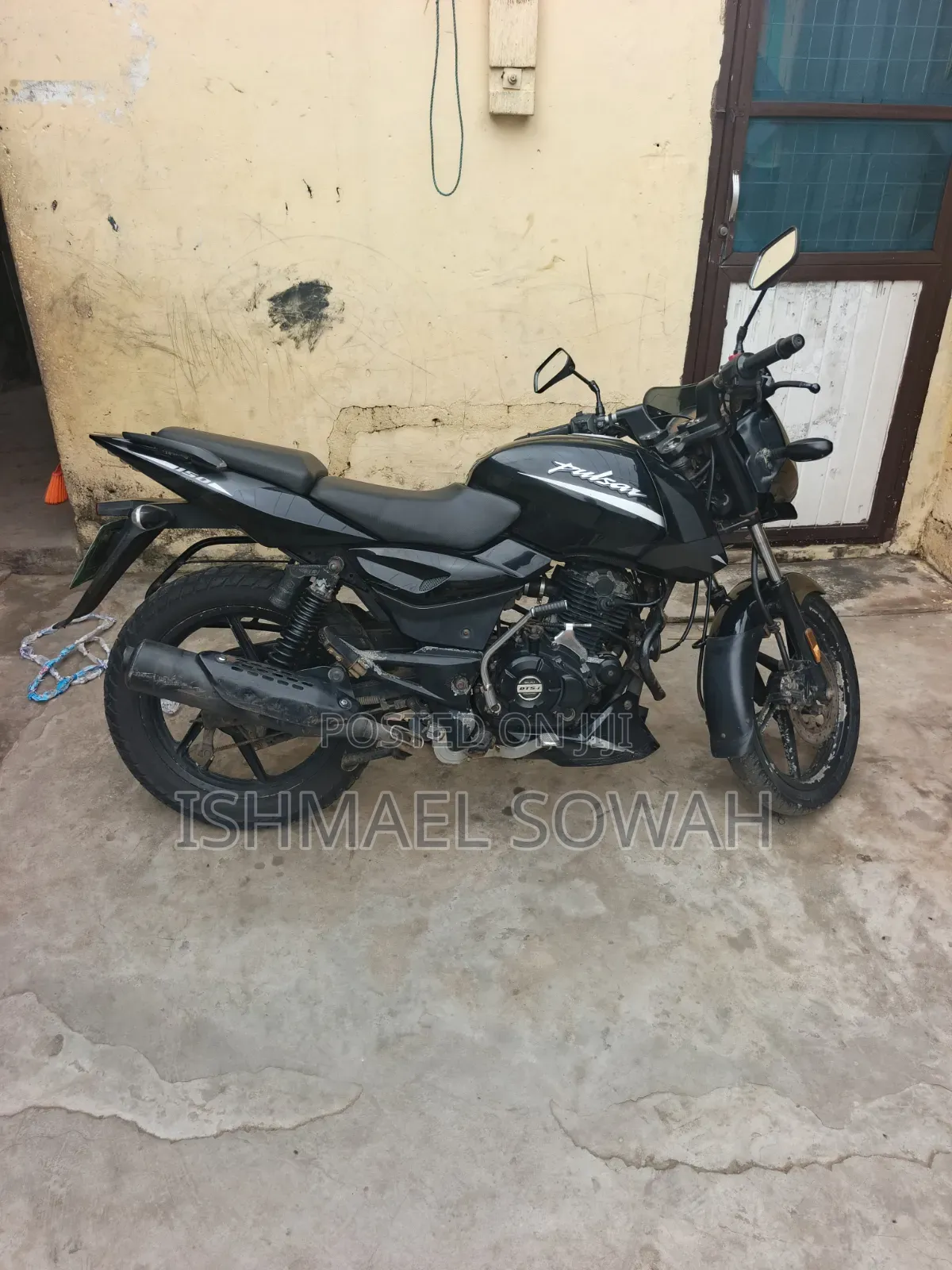 Bajaj Pulsar 150 2023 Black