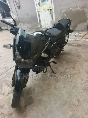 Bajaj Pulsar 150 2023 Black