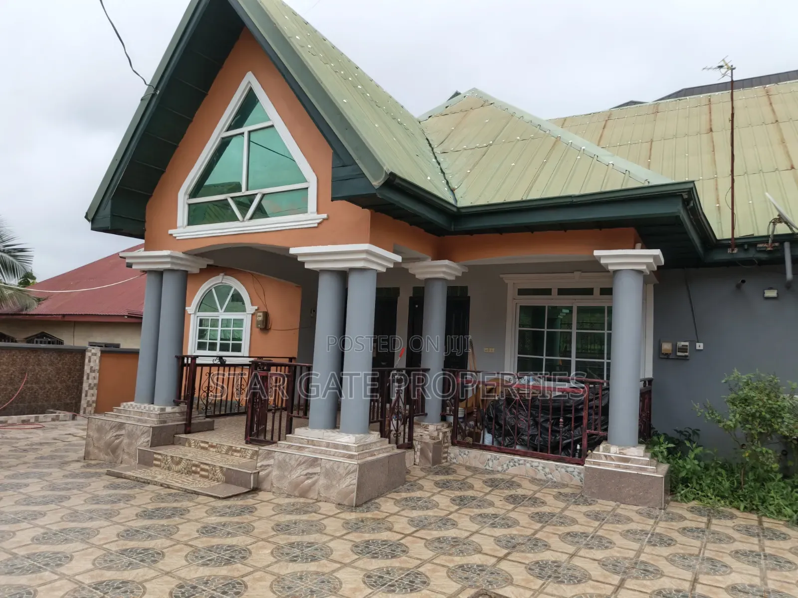 3bdrm Apartment in 3 Bedrooms Apartment, Kumasi Metropolitan for rent