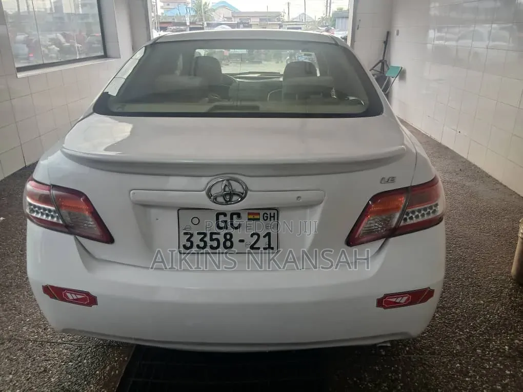 Toyota Camry 2009 White