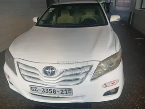 Toyota Camry 2009 White