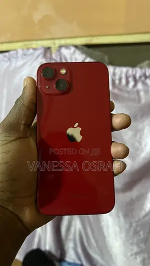 Apple iPhone 13 256 GB Red