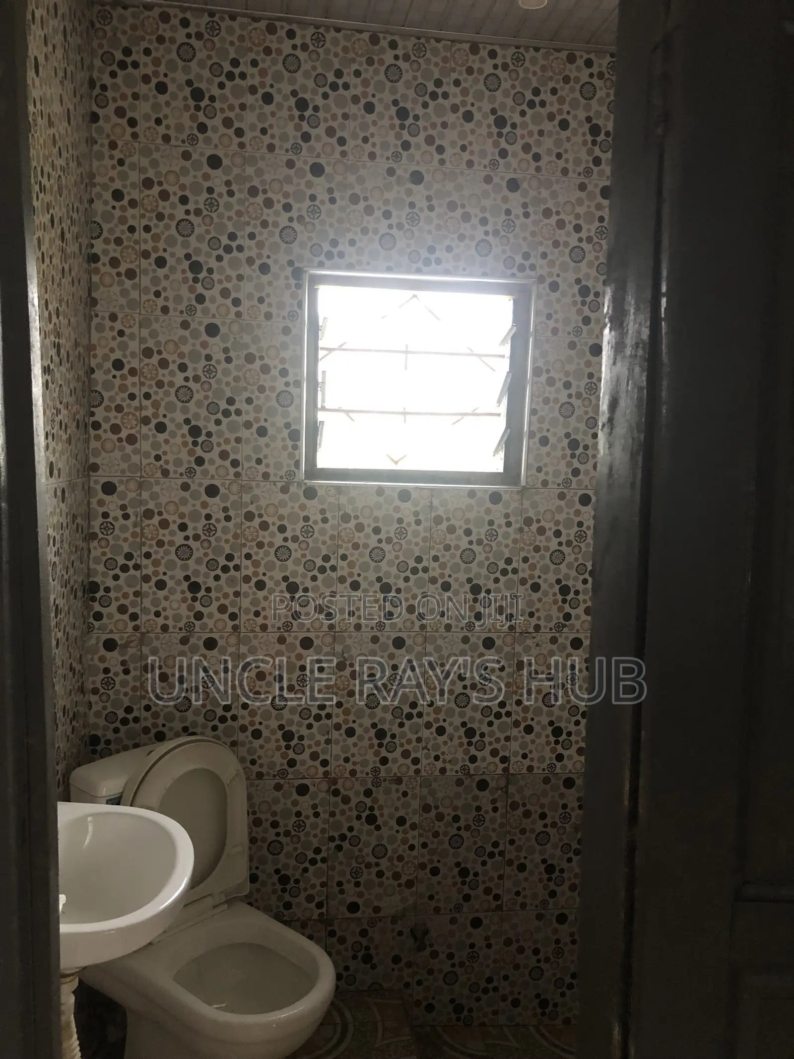 1bdrm Room & Parlour in Opeikuma for rent