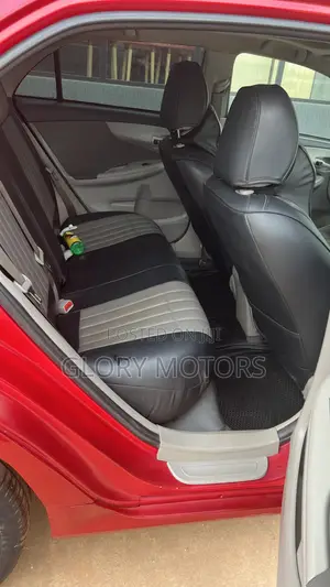 Toyota Corolla LE 4dr Sedan (1.8L 4cyl 4A) 2013 Red