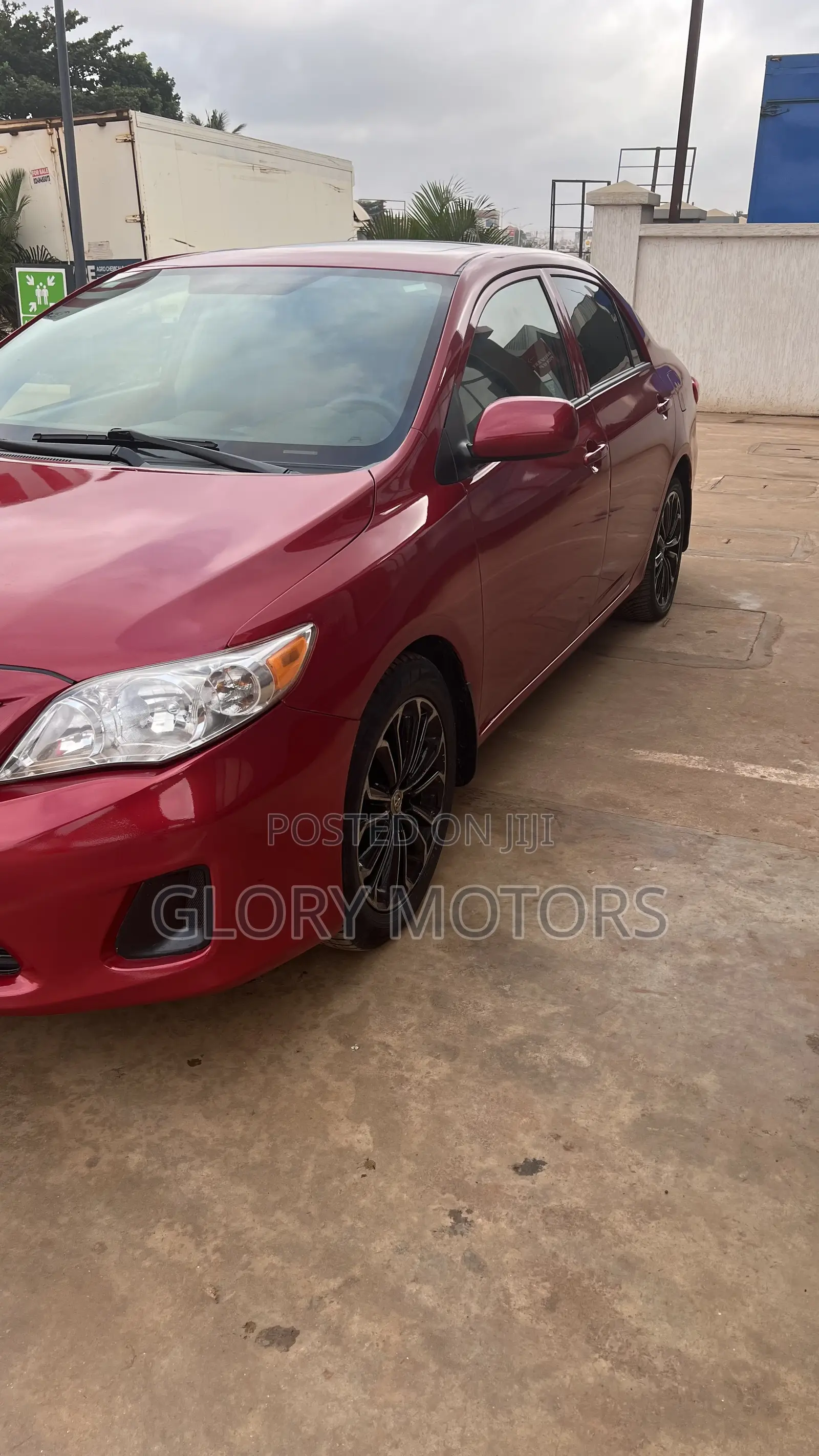 Toyota Corolla LE 4dr Sedan (1.8L 4cyl 4A) 2013 Red