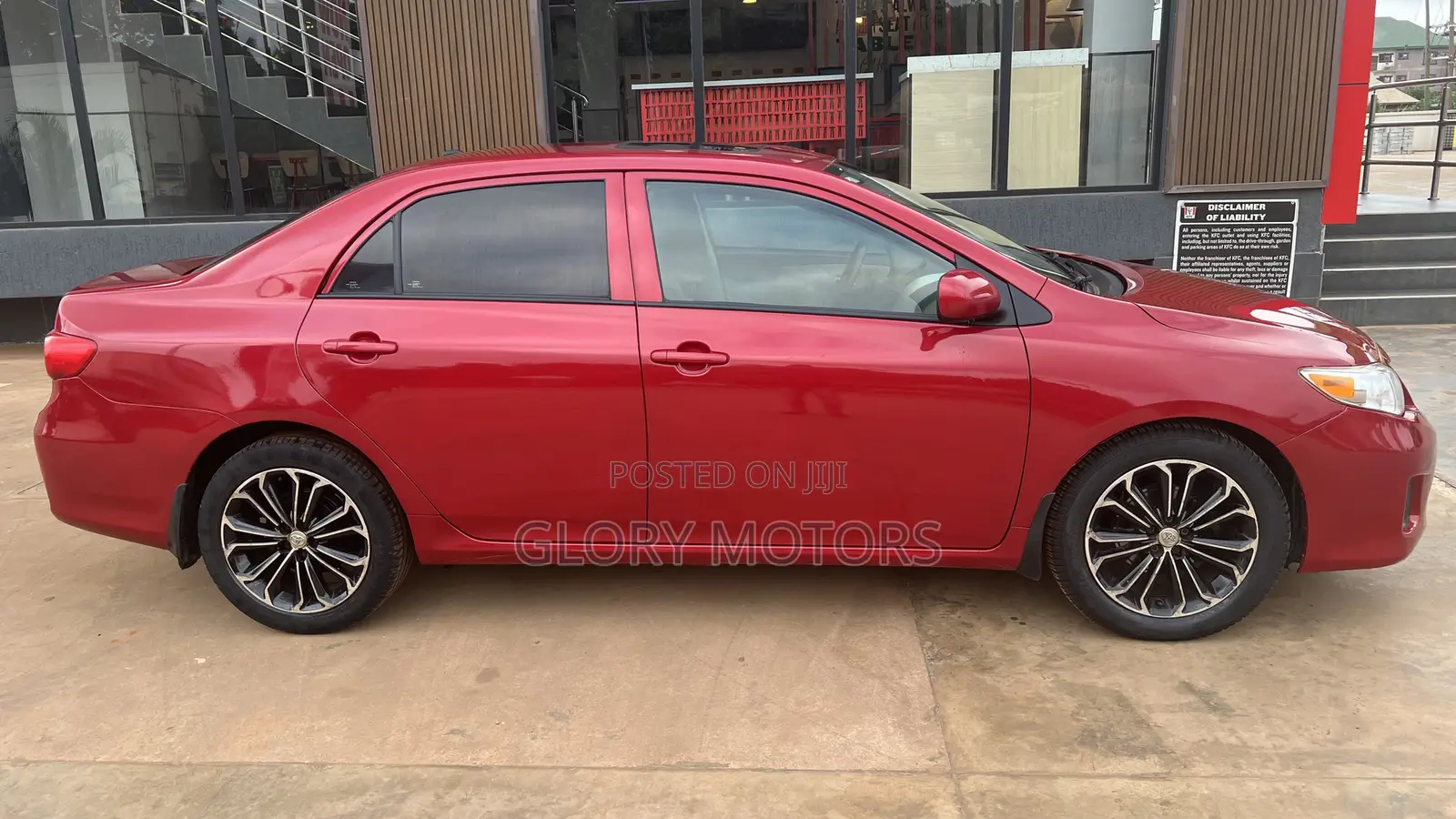 Toyota Corolla LE 4dr Sedan (1.8L 4cyl 4A) 2013 Red