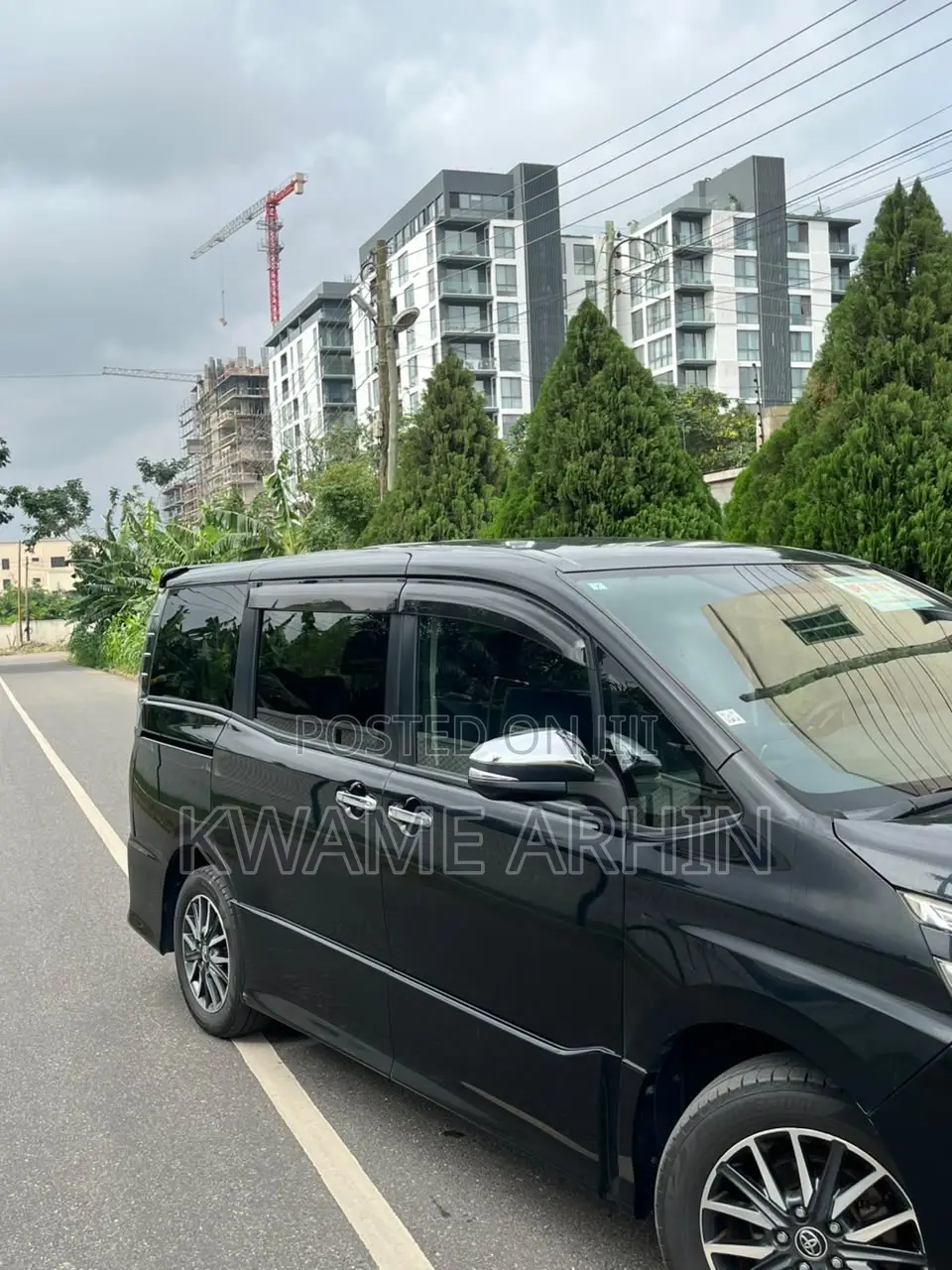 Toyota Voxy V 2WD 7-Seater 2015 Black