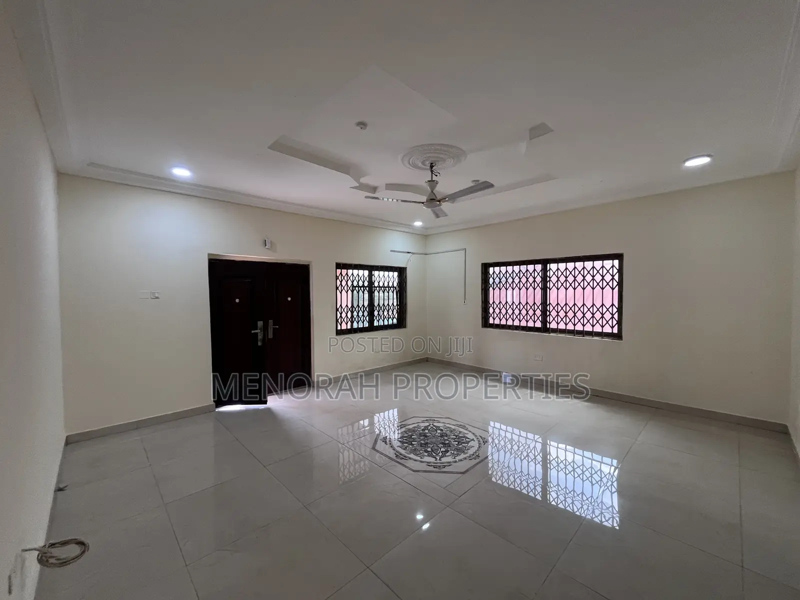 2bdrm Apartment in Adenta Amrahia for rent
