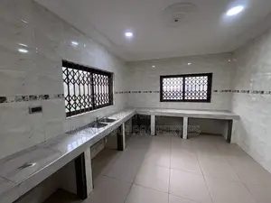 2bdrm Apartment in Adenta Amrahia for rent