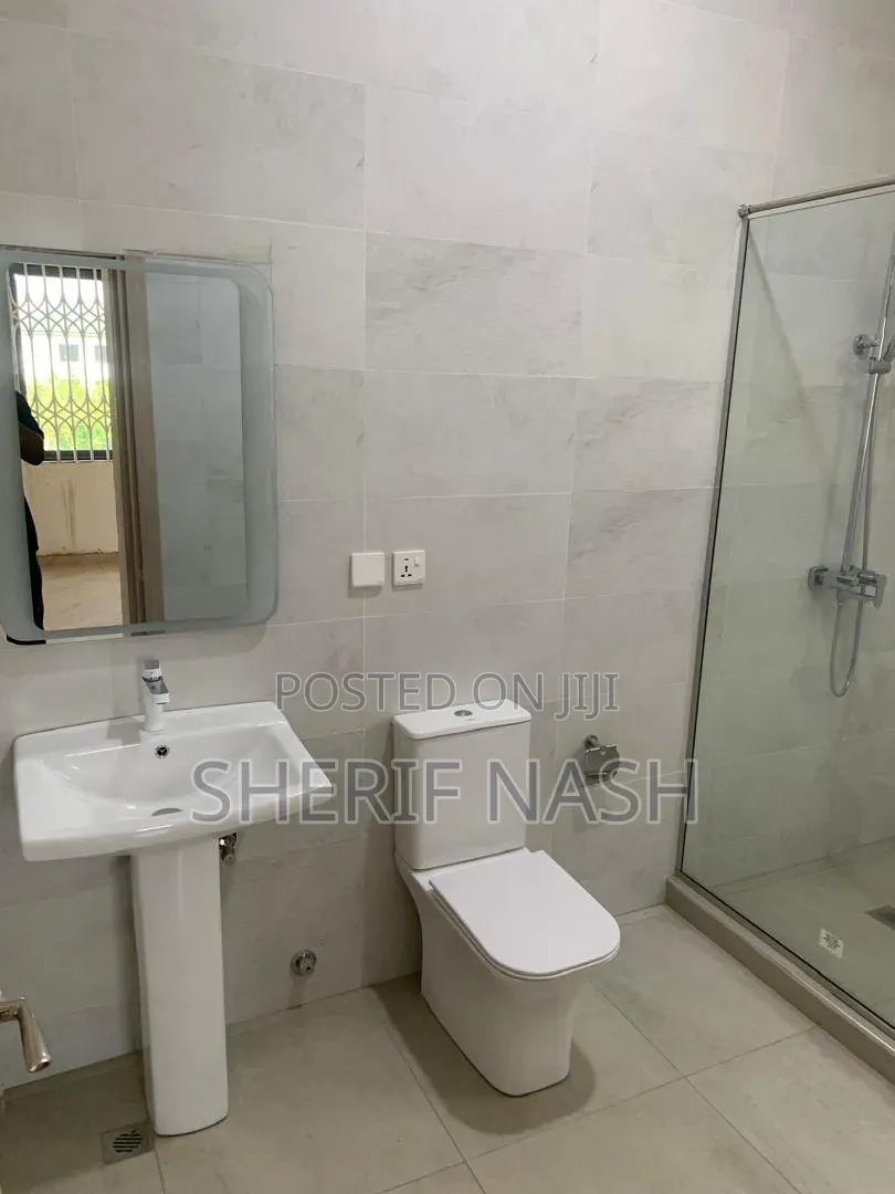 4bdrm Townhouse / Terrace in East Legon Hills, Accra Metropolitan