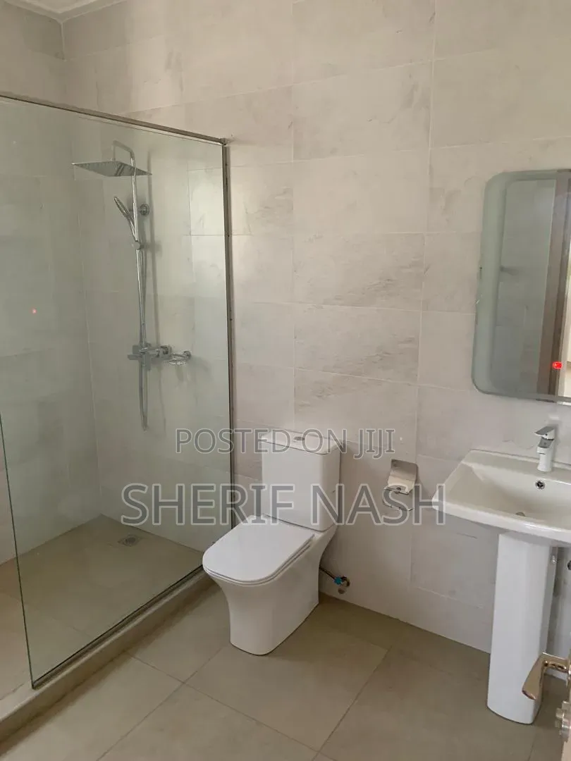 4bdrm Townhouse / Terrace in East Legon Hills, Accra Metropolitan