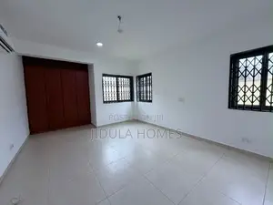 2bdrm Apartment in School Junction for rent