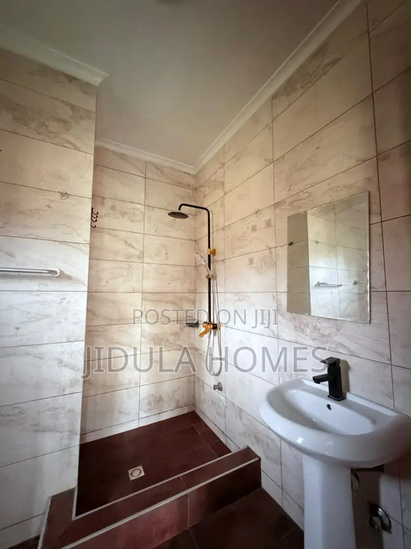 2bdrm Apartment in School Junction for rent
